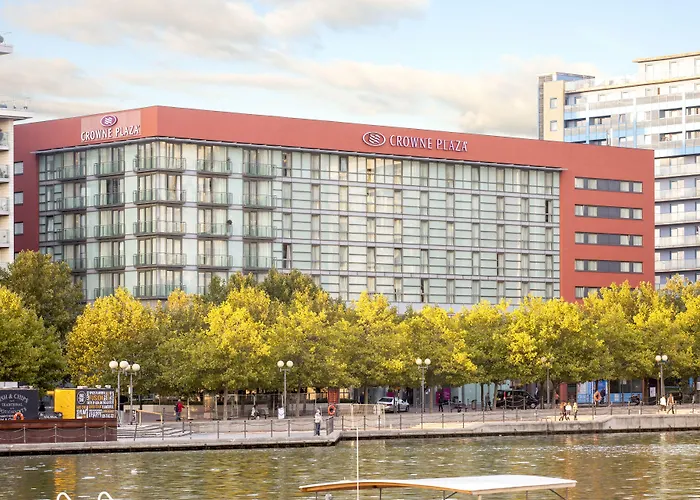 Crowne Plaza London - Docklands By IhgAirport Hotel